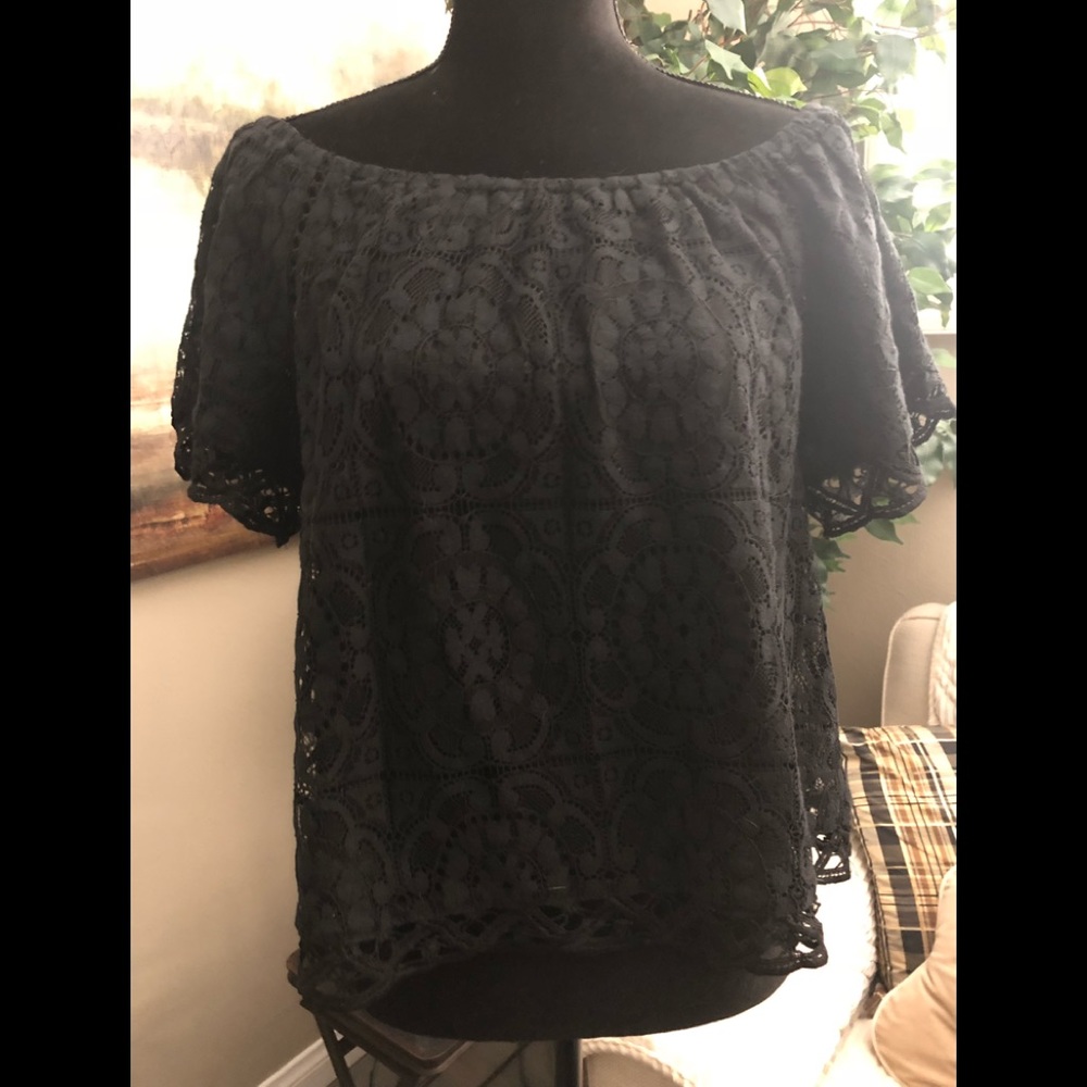 NWT B.B. Dakota Curren Off The Shoulder Lace Top